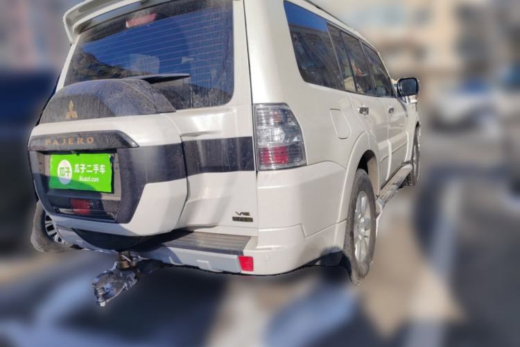 Used Mitsubishi Pajero (Import) 2020 3.0L Automatic Standard Edition
