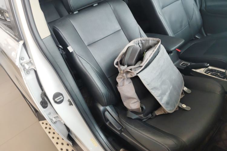 Used Mitsubishi Outlander (Import) 2014 2.4L 4x4 Deluxe Value Edition 7 Seats
