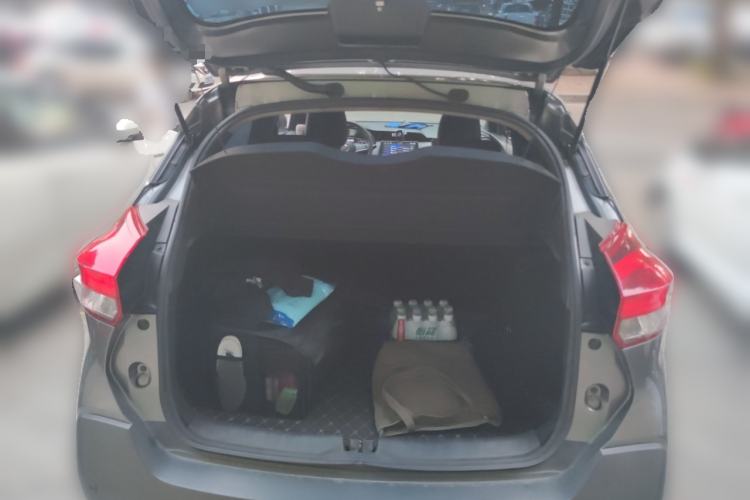 Used Nissan Kicks 2019 1.5L Manual Cool Edition