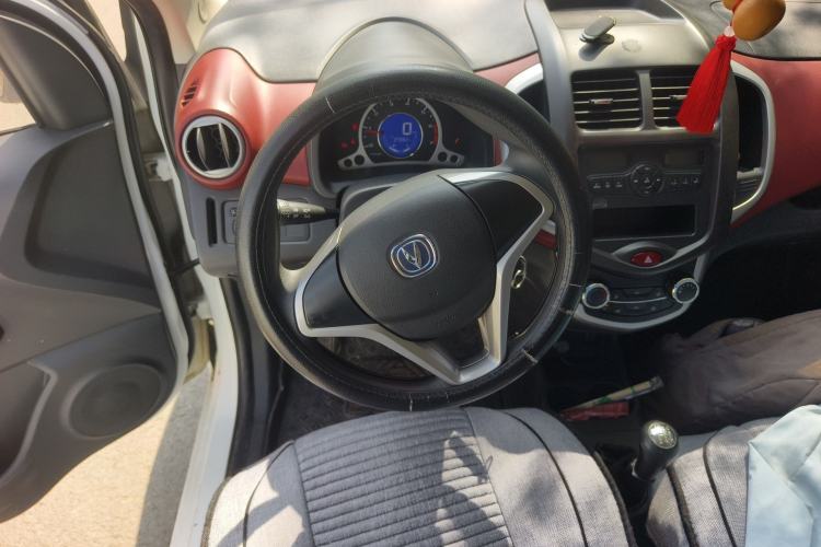 Used CHANGAN Benni 2015 1.4L Manual Luxury Model China V Standard Steering Wheel