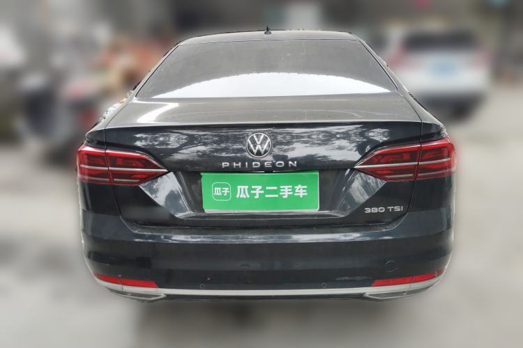 Used Volkswagen Phideon 2021 380TSI Luxury Edition
