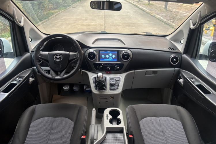 Used JAC Refine M3 2016 IKEA Edition 1.6L Luxury Smart Model