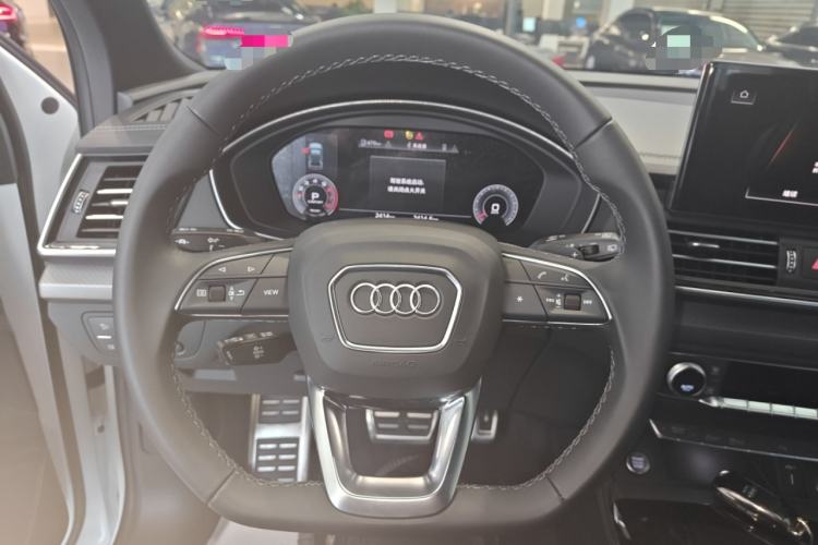 Used Audi Q5L 2025 quattro 45th Anniversary Edition 40 TFSI Luxury Dynamic Model