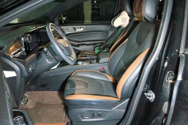 Used Ford Edge 2021 PLUS EcoBoost 245 Four-Wheel Drive Titanium Edition 7-Seater
