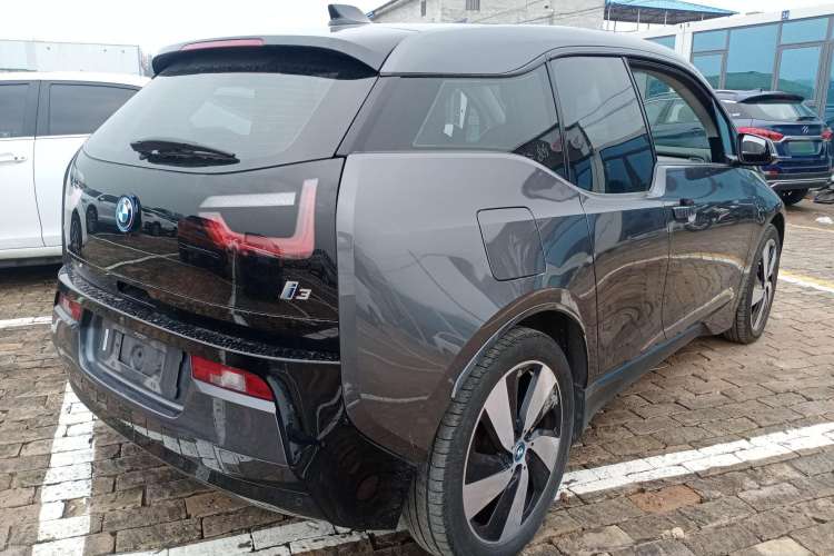 Used BMW i3 2016 Upgraded Deluxe Edition
