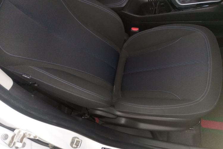 Used Buick Encore 2021 332T CVT Elite Edition Right Front Seat