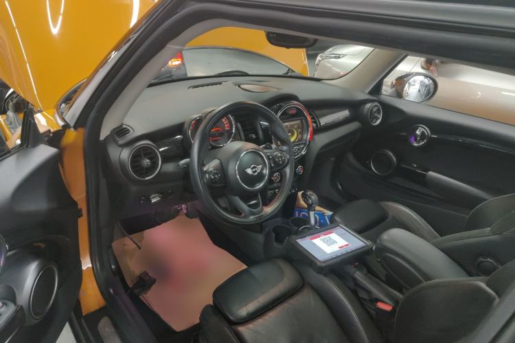 Used MINI MINI 2014 2.0T COOPER S Fun
