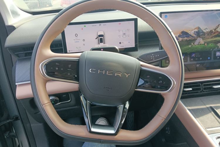 Used Chery Tiggo 8 L 2024 2.0T Two-Wheel Drive Prestige Version 5 Seats
