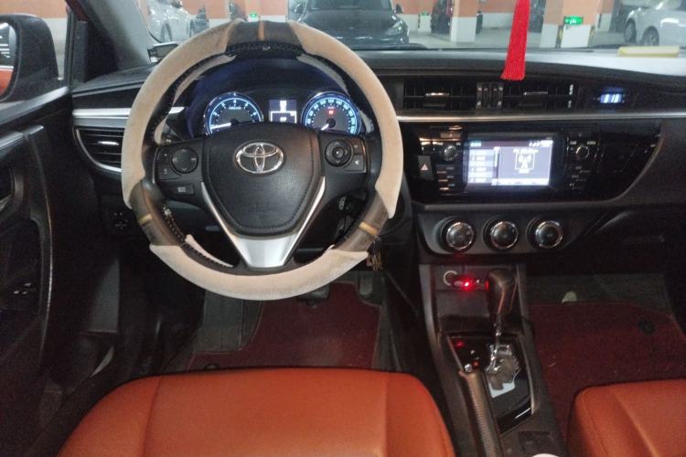 Used Toyota Levin 2015 1.8GS CVT Orange Limited Edition
