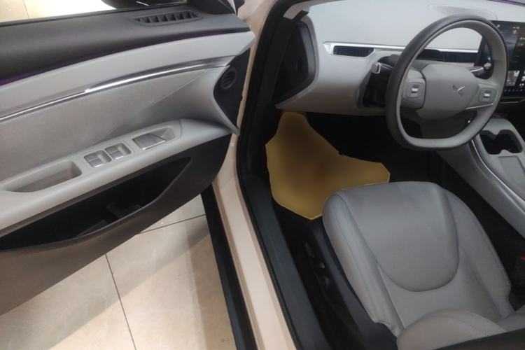 Used XPeng MONA M03 2025 600 with Ultra-Long Range Max Driver Seat