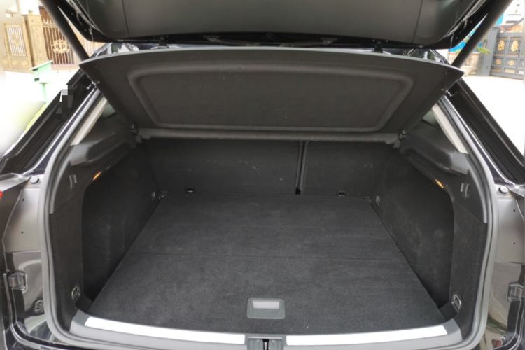 Used Volkswagen Teramont X 2020 Facelifted 530 V6 All-Wheel Drive Prestige Flagship Edition