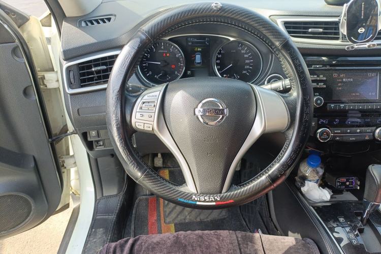 Used Nissan X-Trail 2014 2.5L CVT Luxury Edition 4WD