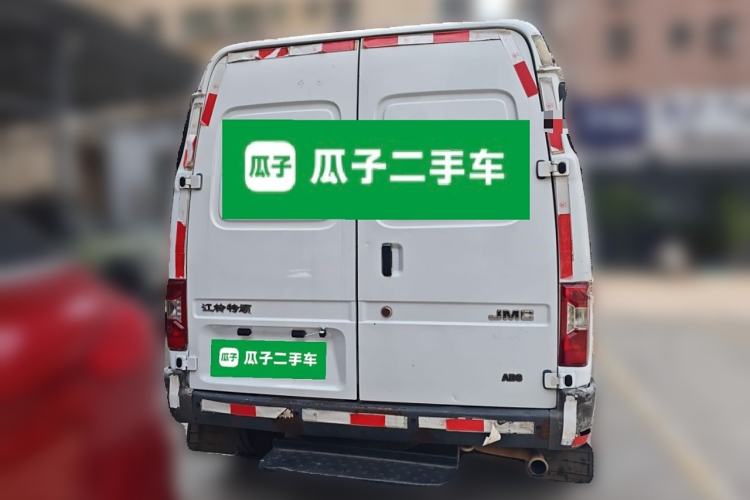 Used JMC Transit 2017 2.8T Commercial Version Short Wheelbase Mid-Roof 3-Seater JX493