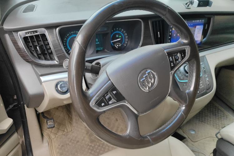 Used Buick GL8 2013 3.0L GT Luxury Business Haoya Edition
