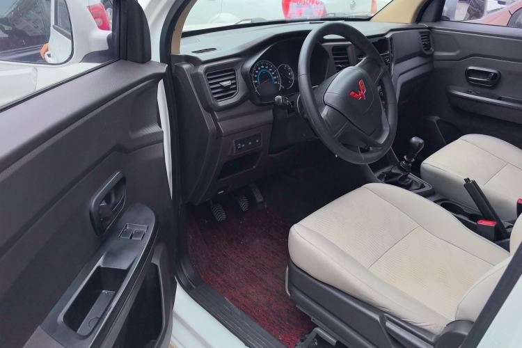 Used Wuling Hongguang V 2022 1.5L Enjoy Edition Hydraulic Power Steering LAR