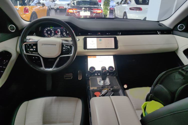 Used Land Rover Range Rover Evoque 2021 Range Rover Velar L 249PS R-Dynamic First Edition
