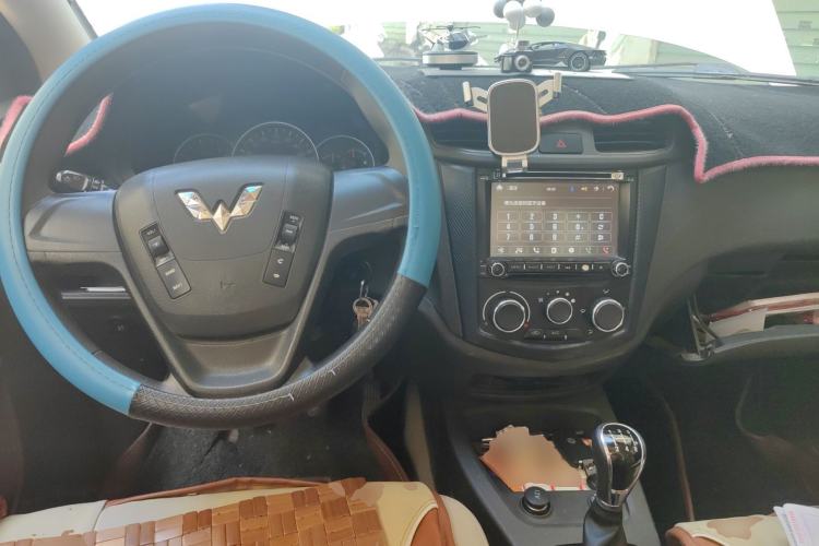 Used Wuling Hongguang 2016 1.5L Restyled S Comfort Version