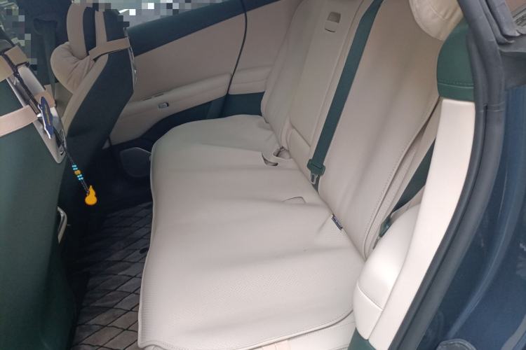 Used Xiaomi Auto YU7 2025 Ultra-Long Range All-Wheel Drive Pro Version
