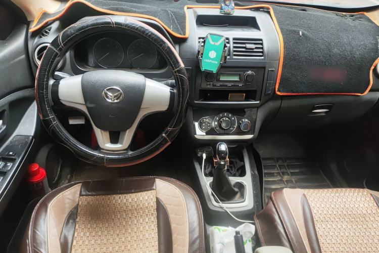 Used HYOSOW H2 2016 H2E 1.5L Classic Model BJ415A
