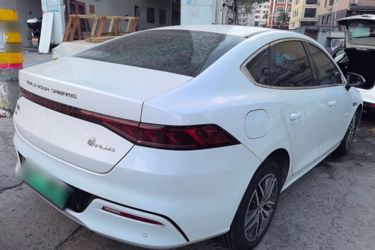 Used BYD Qin PLUS 2021 DM-i 120KM Flagship Model
