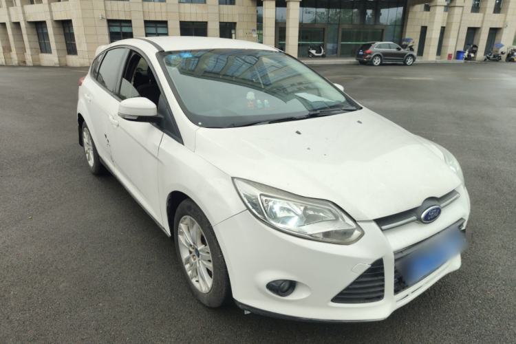 Used Ford Focus 2012 Hatchback 1.6L Automatic Comfort Model Front Right 45 Deg