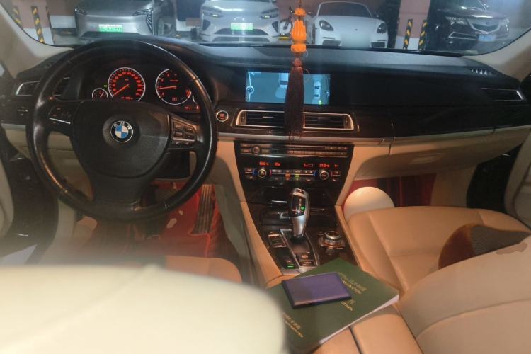 Used BMW 7 Series 2009 740Li Leading Model
