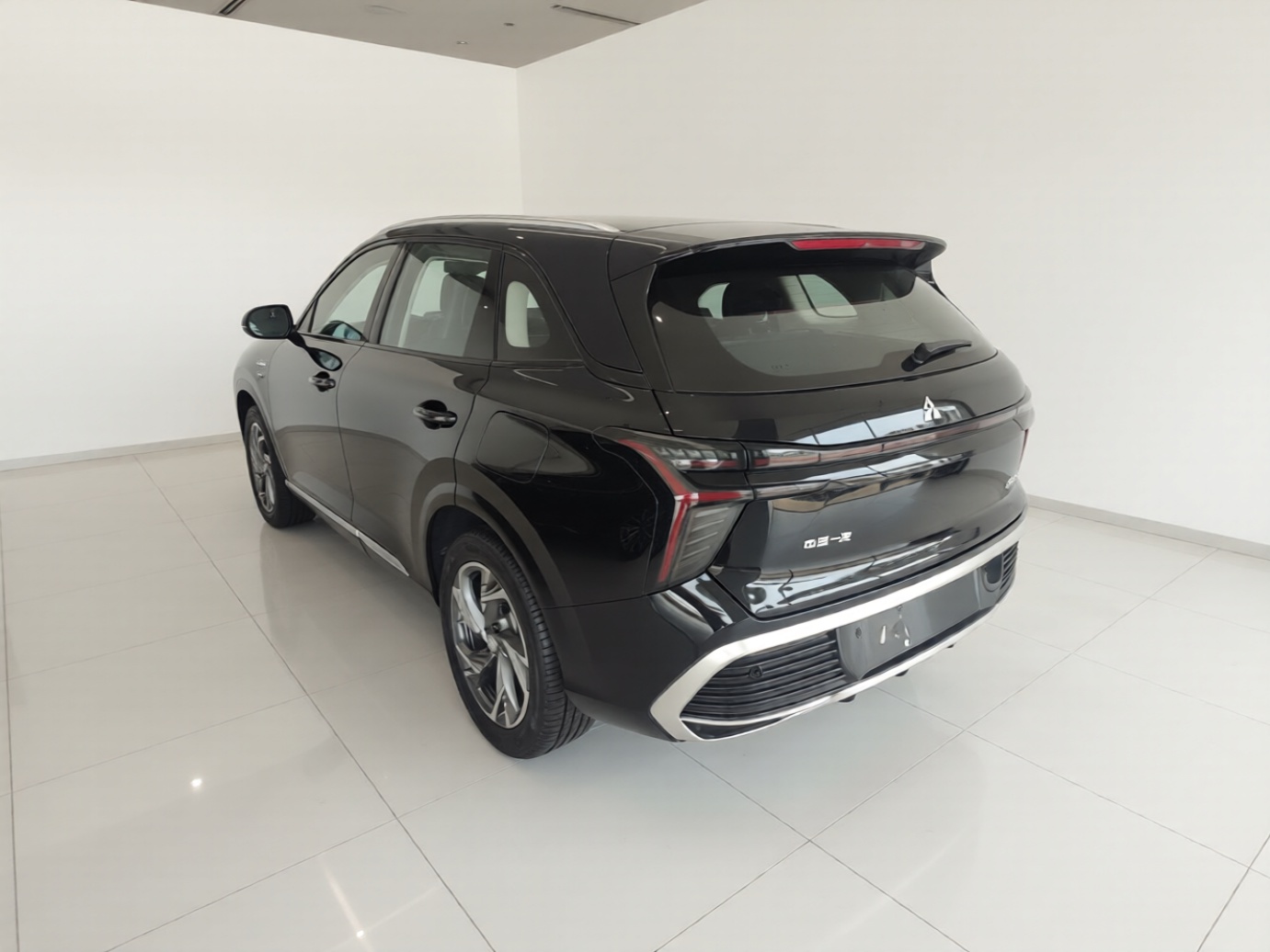 Hongqi HS3 PHEV 2025 Model 117km Jingwei Edition — снимка 4