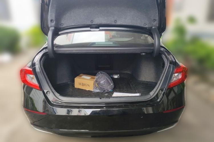 Used Honda Accord 2018 Rui Hybrid 2.0L Rui Ling Edition China VI
