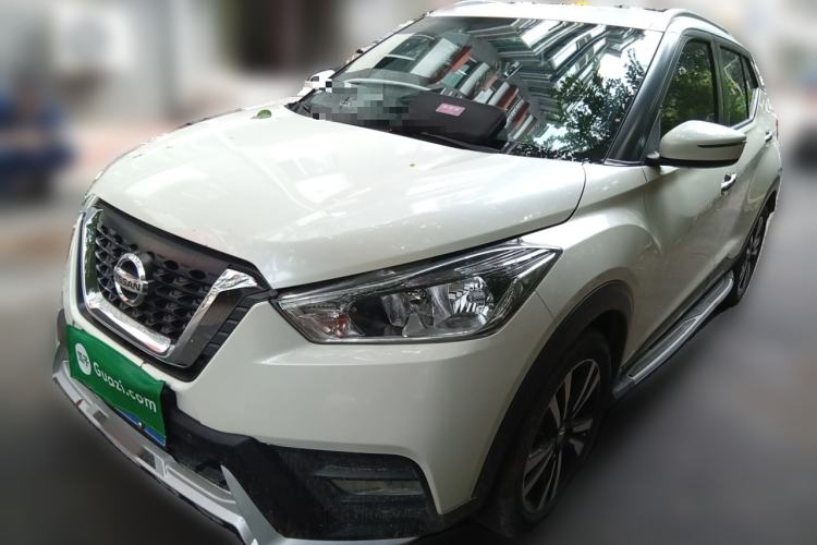 Used Nissan Kicks 2018 1.5L CVT Smart Connect Luxury Edition