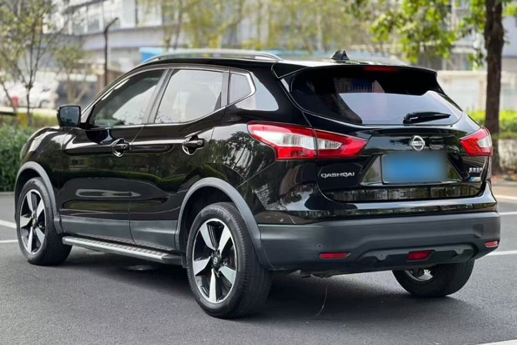 Used Nissan Qashqai 2017 2.0L CVT Luxury Edition China V Standard Exterior 3