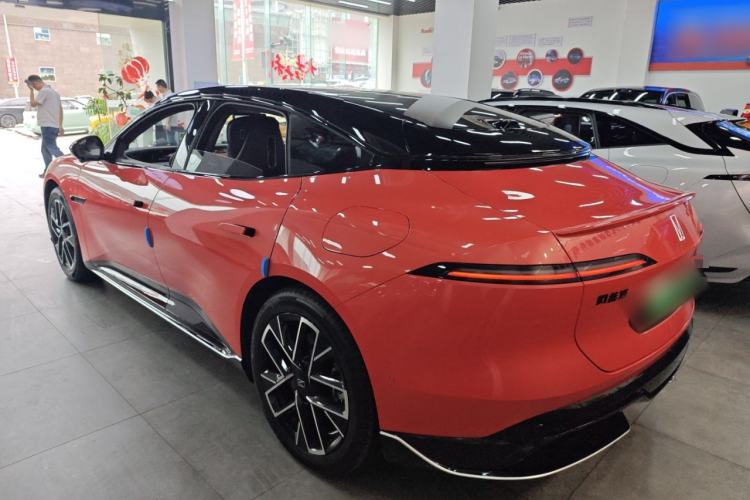 Used Avatr 06 2025 Pro Range-Extended Edition Rear Left 45 Deg