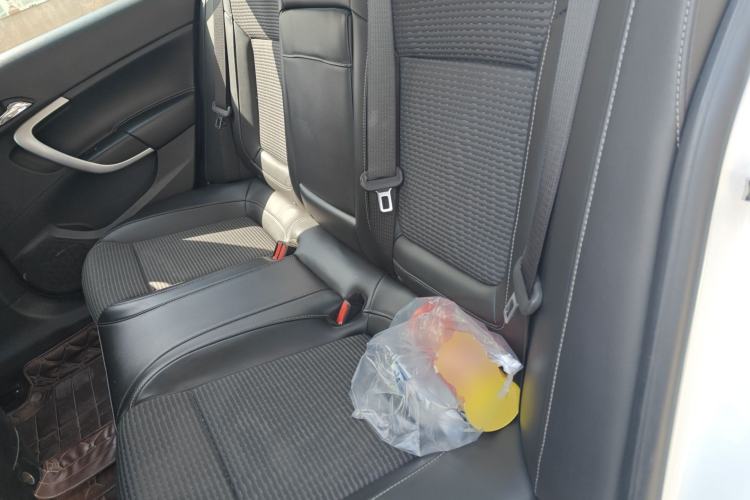 Used Buick Regal 2015 1.6T Leading Technology Model
