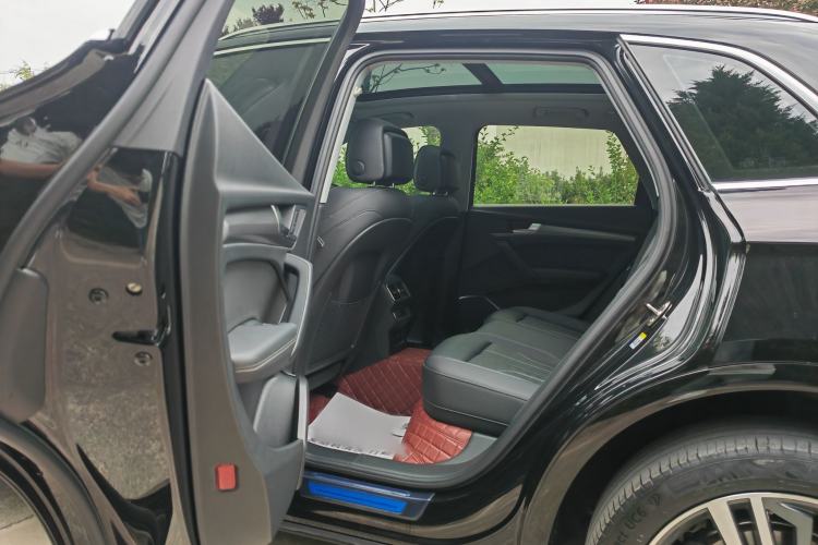 Used Audi Q5L 2022 Updated 40T Luxury Dynamic Edition Interior 4