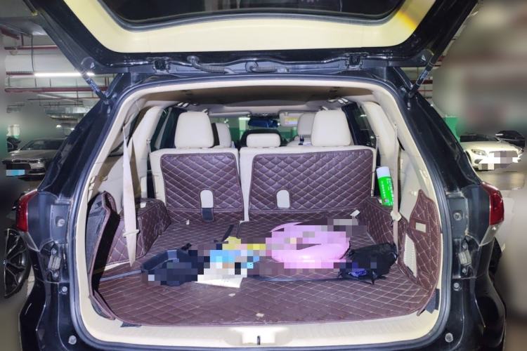 Used Toyota Highlander 2018 2.0T Four-Wheel Drive Luxury Edition 7 Seats China V Emission Standard