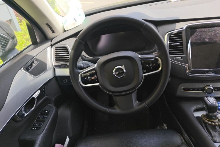 Used Volvo XC90 2015 T6 Zhiyi Edition 7-Seater
