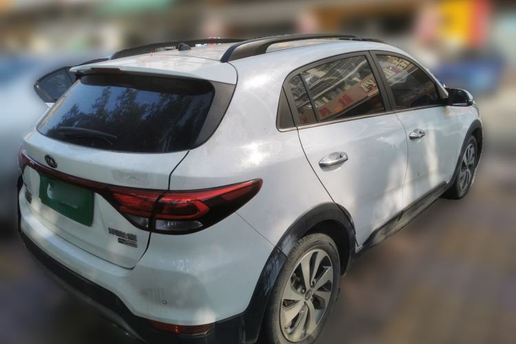 Used Kia KX Cross 2017 1.4L MT GLS
