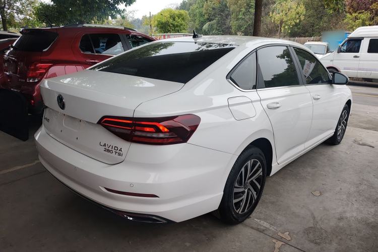 Used Volkswagen Lavida 2022 280TSI DSG Comfort Edition Rear Right 45 Deg