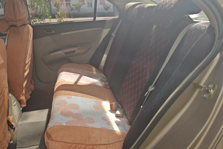 Used Geely Auto Classic Emgrand 2010 Sedan 1.8L Manual Standard Model Left Rear Seat