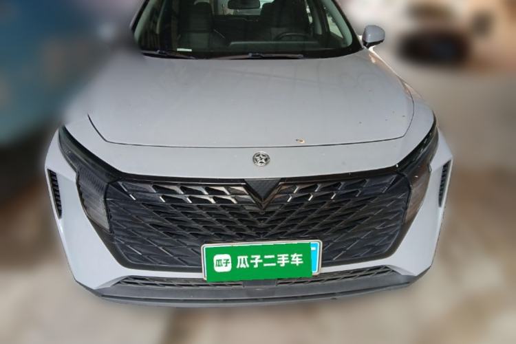 Used Venucia V 2021 260T Idol Edition
