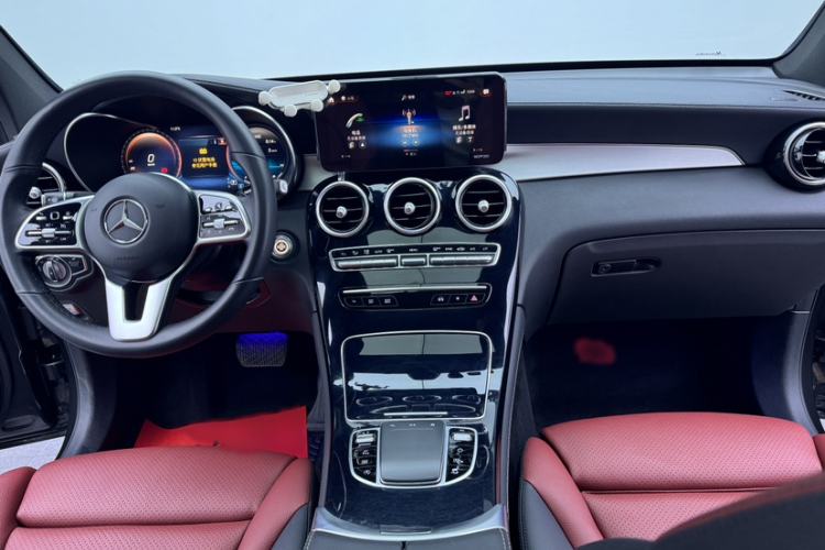 Used Mercedes-Benz GLC Coupe 2020 GLC 260 4MATIC Coupe SUV
