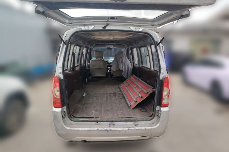 Used Wuling Rongguang 2012 1.5L Extended Basic Version Trunk