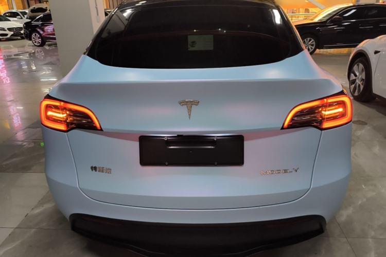Used Tesla Model Y 2024 Long-Range All-Wheel-Drive Version