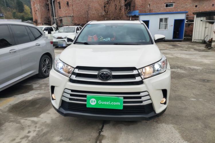Used Toyota Highlander 2018 2.0T Four-Wheel Drive Luxury Version 7 Seats China VI Standard