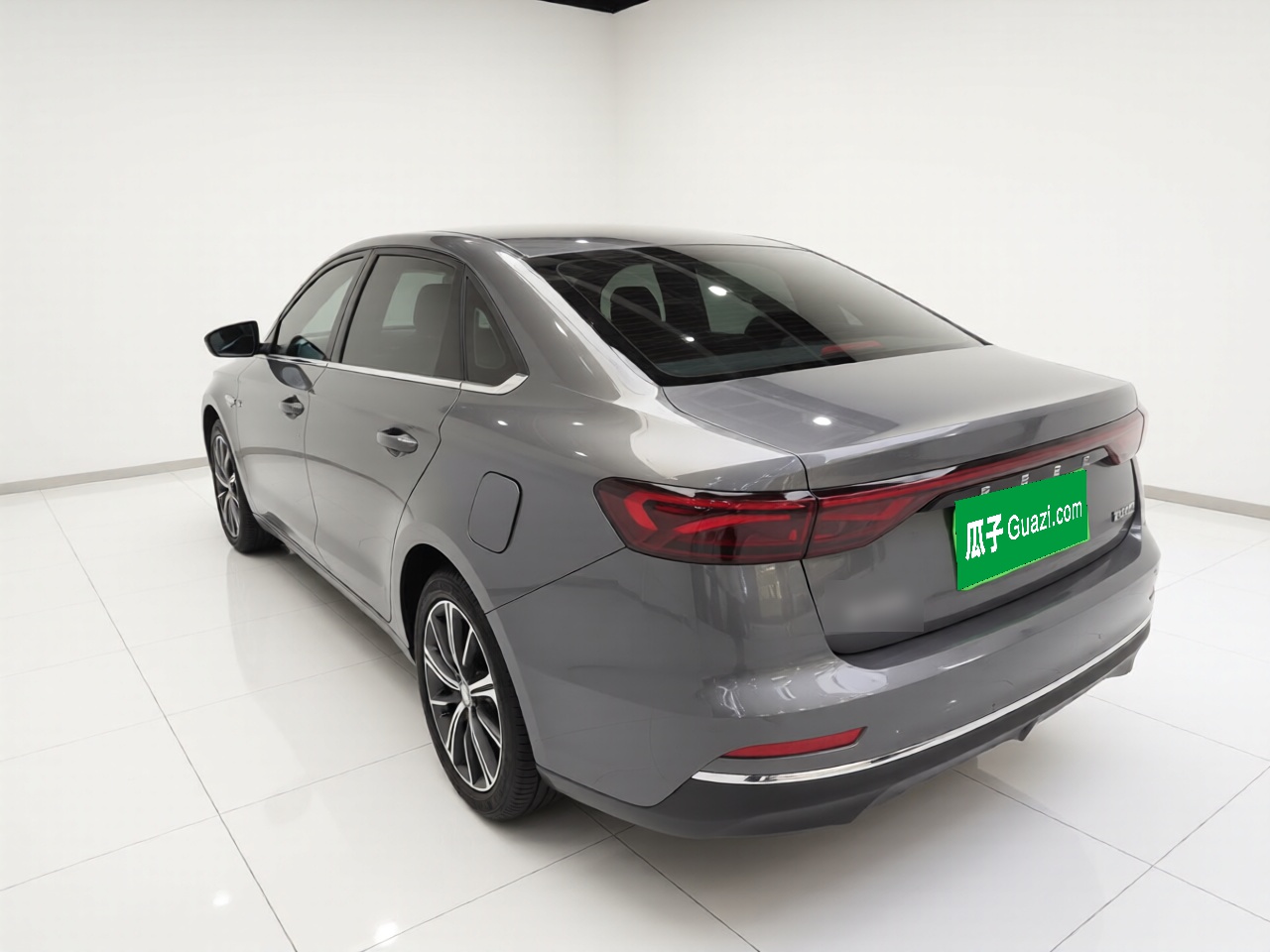 Geely Auto Emgrand 2022 4th Generation 1.5L CVT Flagship Model — снимка 4