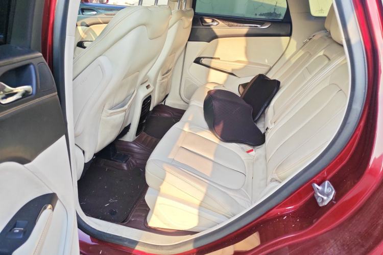 Used Lincoln MKC 2014 2.0T Four-Wheel Drive Prestige Edition Left Rear Seat