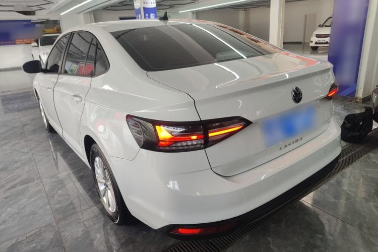 Used Volkswagen Lavida 2023 New Sharp 1.5L Automatic Excellent New Edition Exterior 2