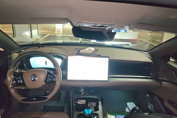 Used BYD Han 2022 DM-i 121KM Luxury Model
