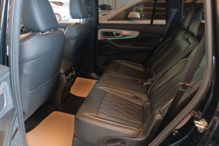 Used GAC Trumpchi GS8 2025 Linghang Series 2.0 TGDI Four-Wheel-Drive Luxury Edition 5 Seats Left Rear Seat