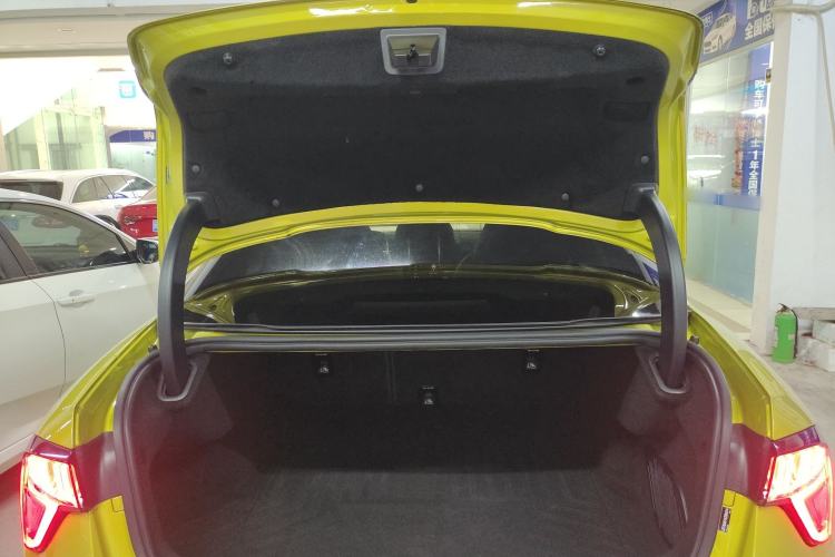 Used Lynk & Co 03 2019 03+ 2.0TD Automatic Wind-Chasing Edition