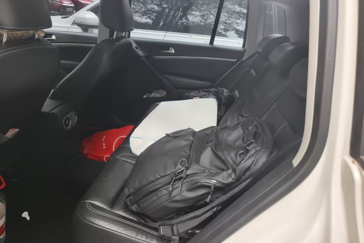 Used Volkswagen Tiguan 2017 300TSI Automatic Two-Wheel Drive Silk Road Comfort Edition Left Rear Seat